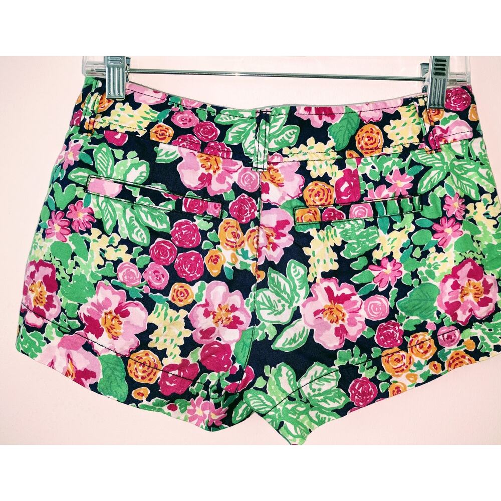 Lilly Pulitzer Sz 00 The Callahan Multi-Color Floral Shorts Vintage - Picture 3 of 5